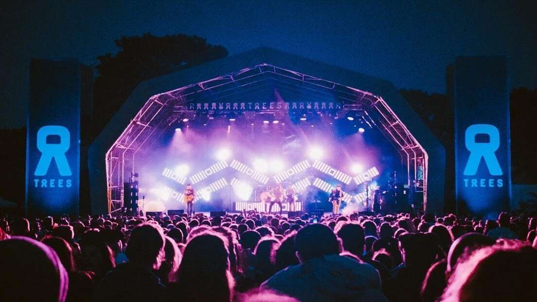 2000 Trees